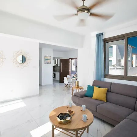 Levandia Gardens Villa *