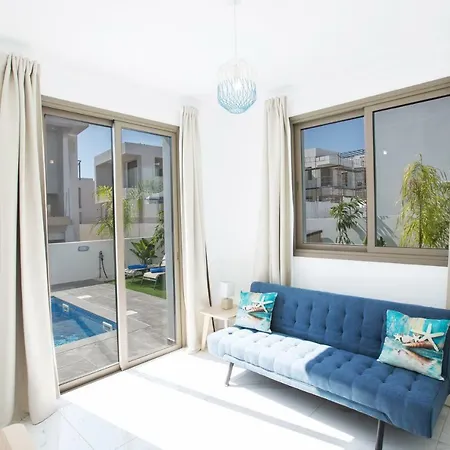 Levandia Gardens Villa Protaras