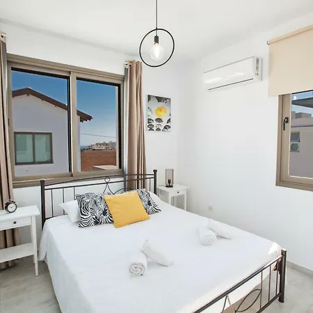 Levandia Gardens Villa Protaras